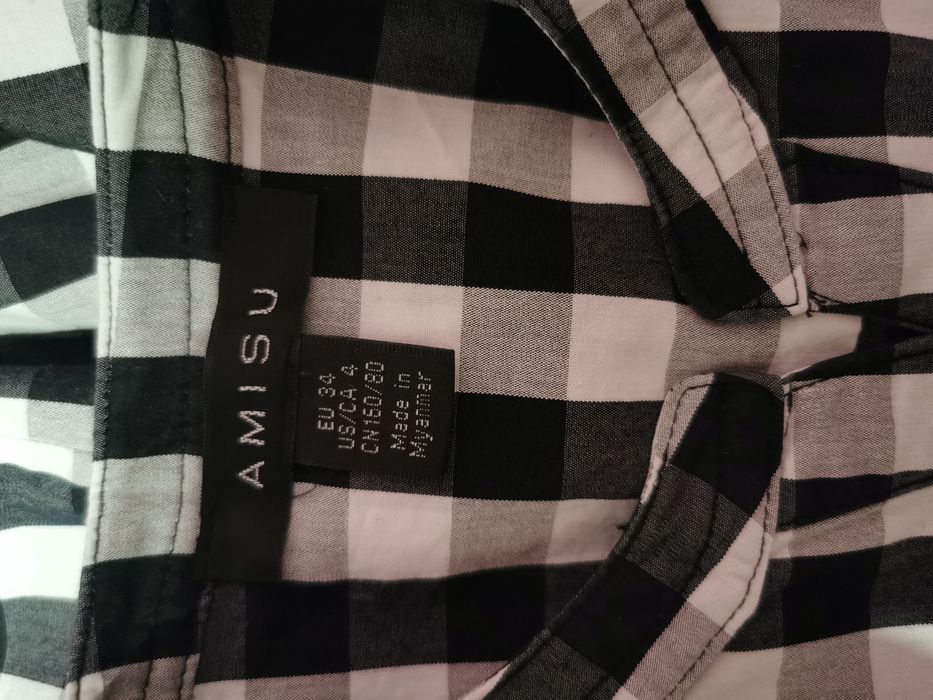 Sukienka w kratkę Amisu r 34