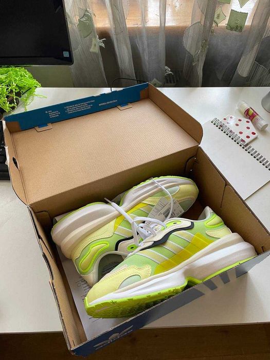 なつ✨即購入OK Жіночі кросівки Adidas Originals Zentic W: 2 300 грн. - Кроссовки