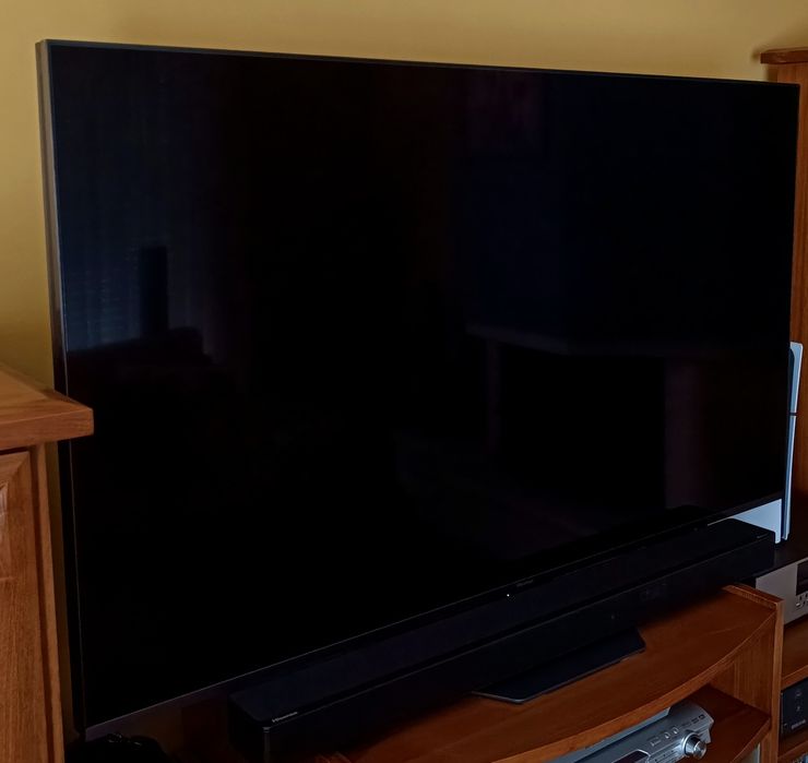 Smart TV Hisense 55" U8Q Mini-LED ULED (Oportunidade Única)