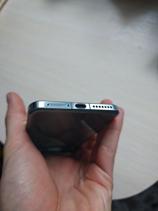 Телефон Xiaomi 14 pro 512gb