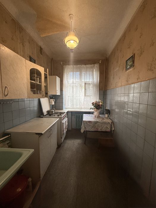 Продається 2кім квартира, Гайок