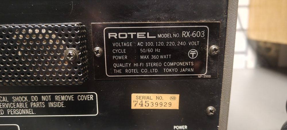 Amplituner ROTEL RX-603. Vintage