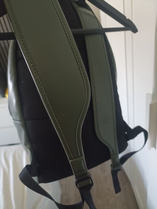 Calvin Klein Mochila pele sintética