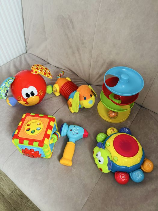 Лот розвиваючих іграшок