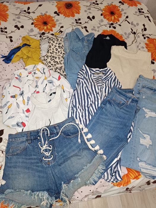 Пакет одягу жіночого 12 шт сукні,джинси,сорочки