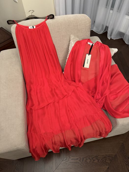 Червона сукня з накидкою CLOTHE Італія