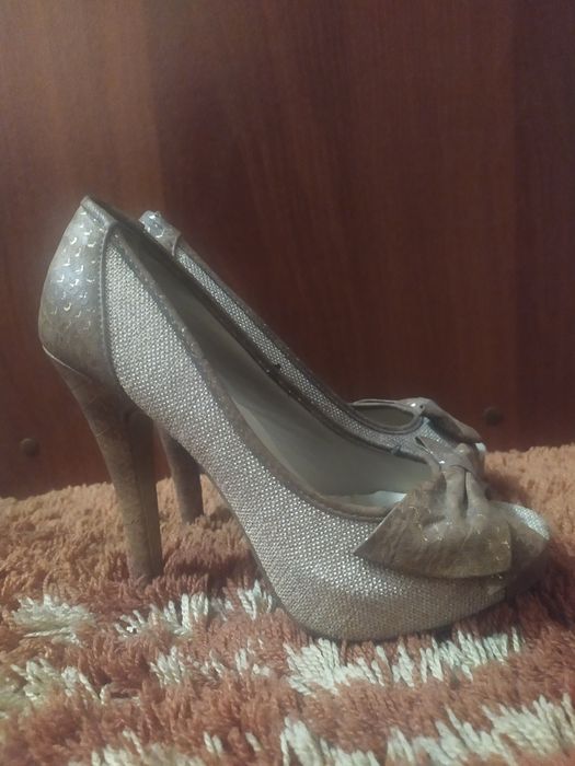 Босоніжки літні*