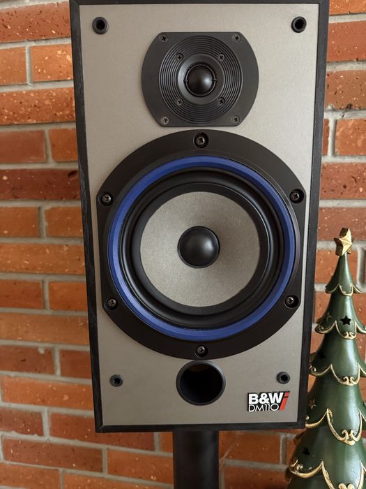 Kolumny głośniki podstawkowe Bowers & Wilkins DM110i B&W