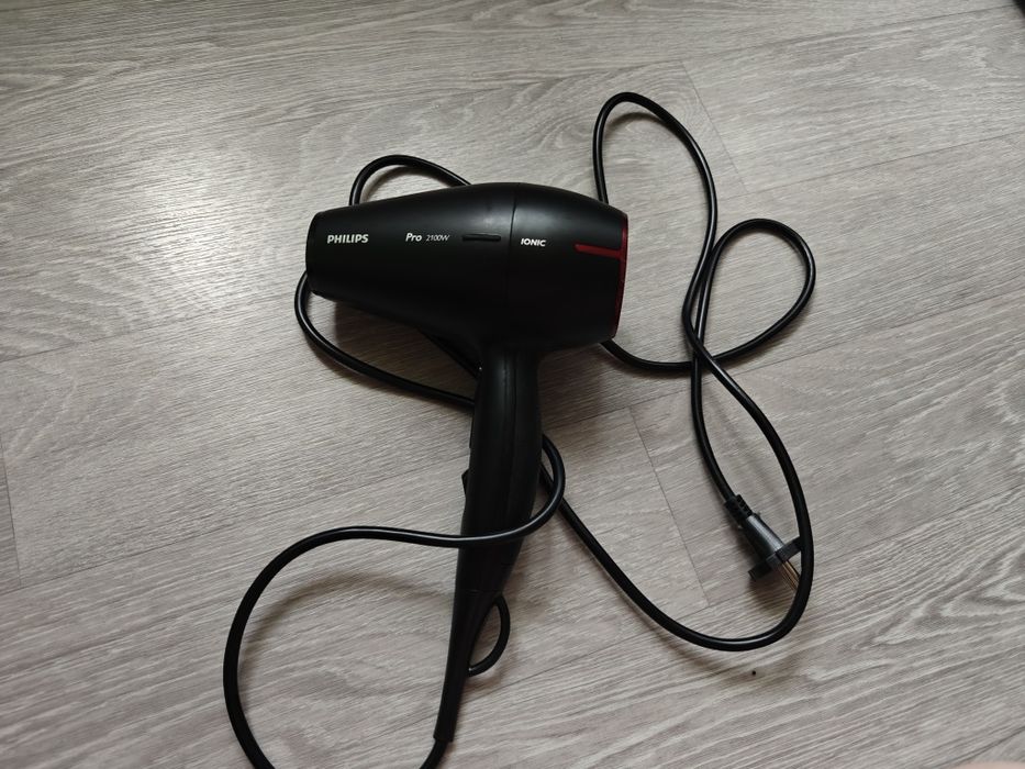 Фен  Philips HPS910/00