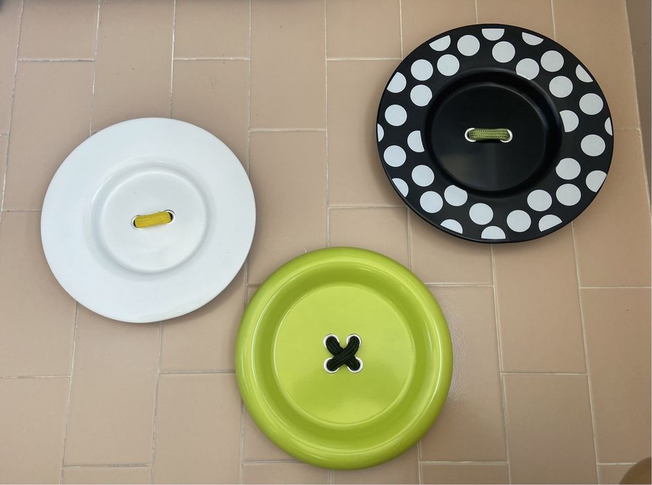 3 IKEA decorative plates64751672276995120