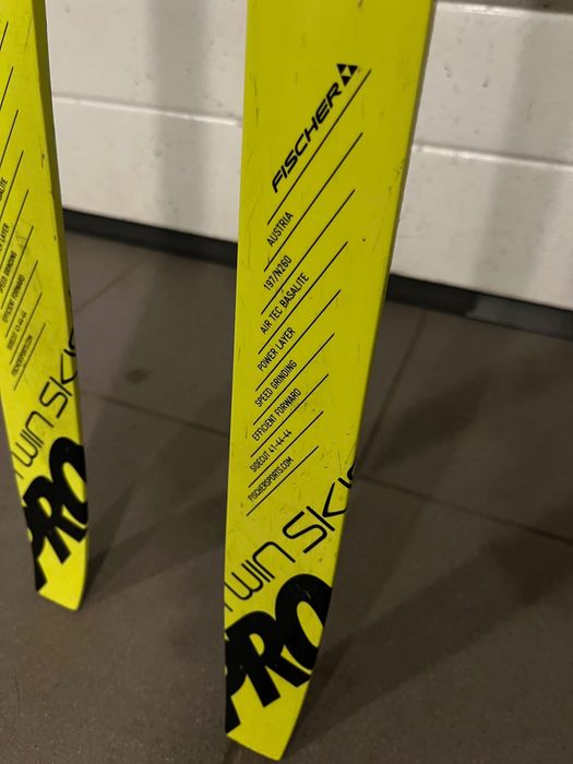 Biegówki Fischer twin skin pro 197/ narty biegowe klasyczne