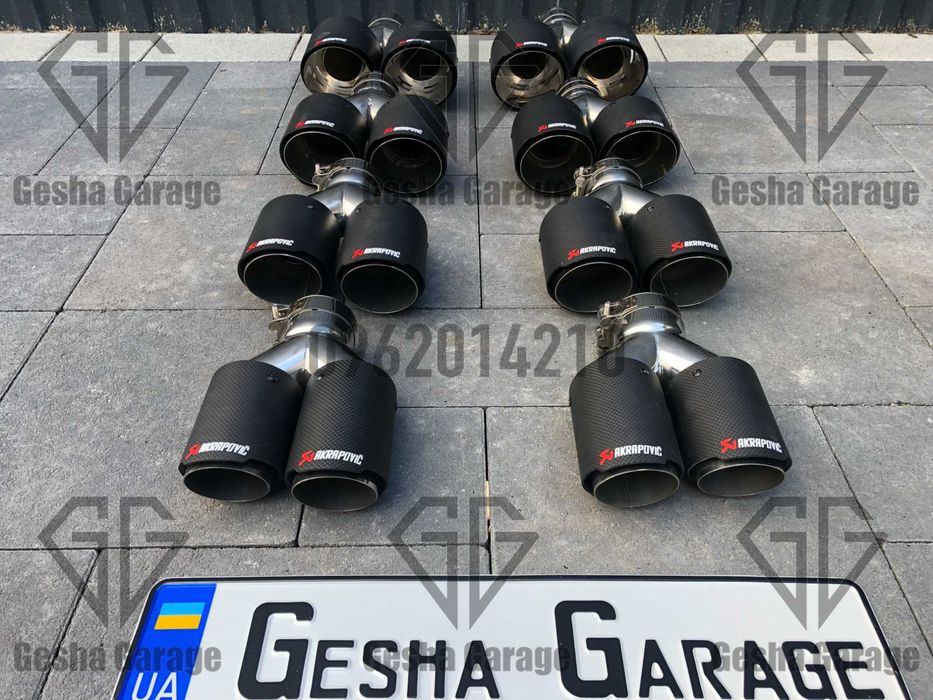 Наличие насадки выхлопной akrapovic акрапович глянец мат двойные вырез