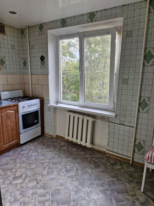 Продам 2 ком.кв.ТРЕГУБОВА 13.999уе 2 этаж