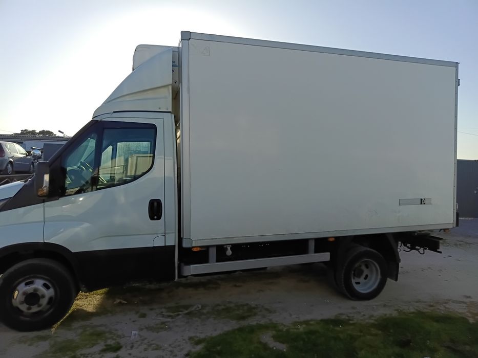 vendo carrinha frigorifica