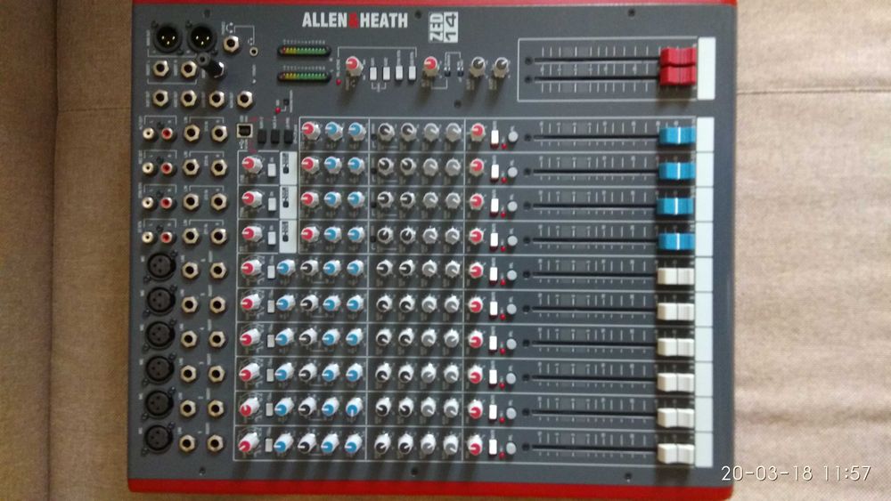 Микшер "Allen & Heath" Zed-14 (Б/у) на запчасти