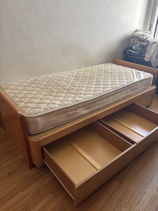 Cama Individual com Arrumação (2 Gavetas) + Colchão