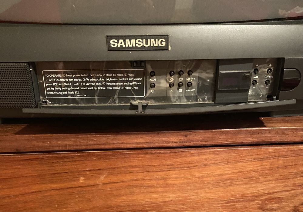 TV Samsung  55cm