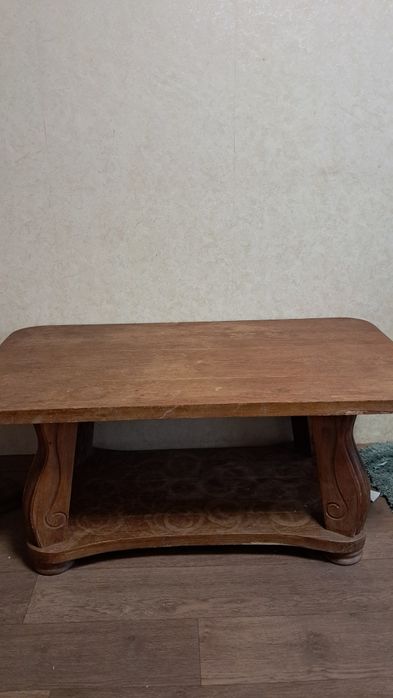 Стол ножки из натурального дуба резные