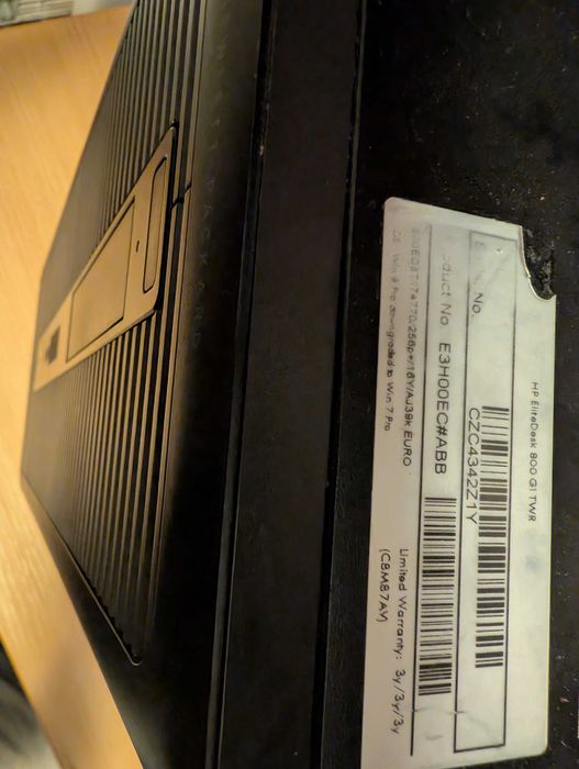 Komputer HP elitedesk 800 g1 i7-4770 8gb ram SSD 120GB