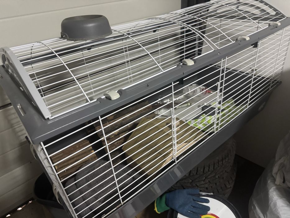 Komletny zestaw. Okazja! Klatka dla świnki, królika, chomika.