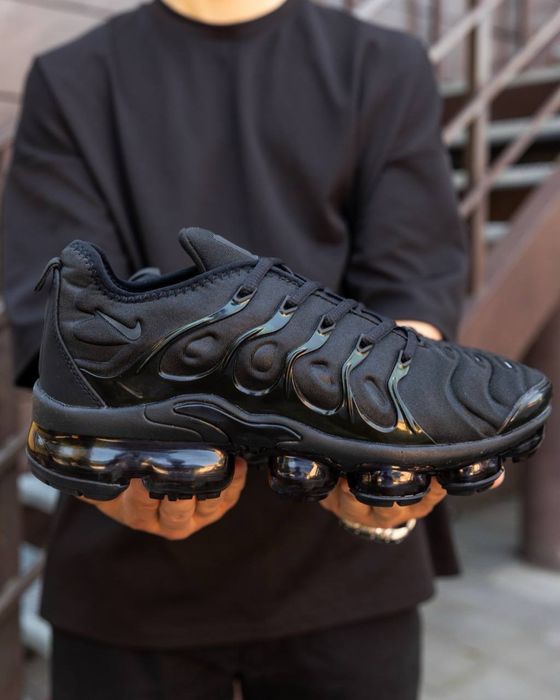 Nike Air VaporMax Plus Black