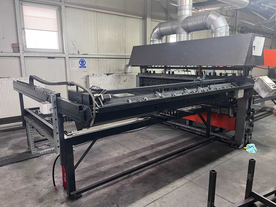 Linia do zgrzewania paneli 3D