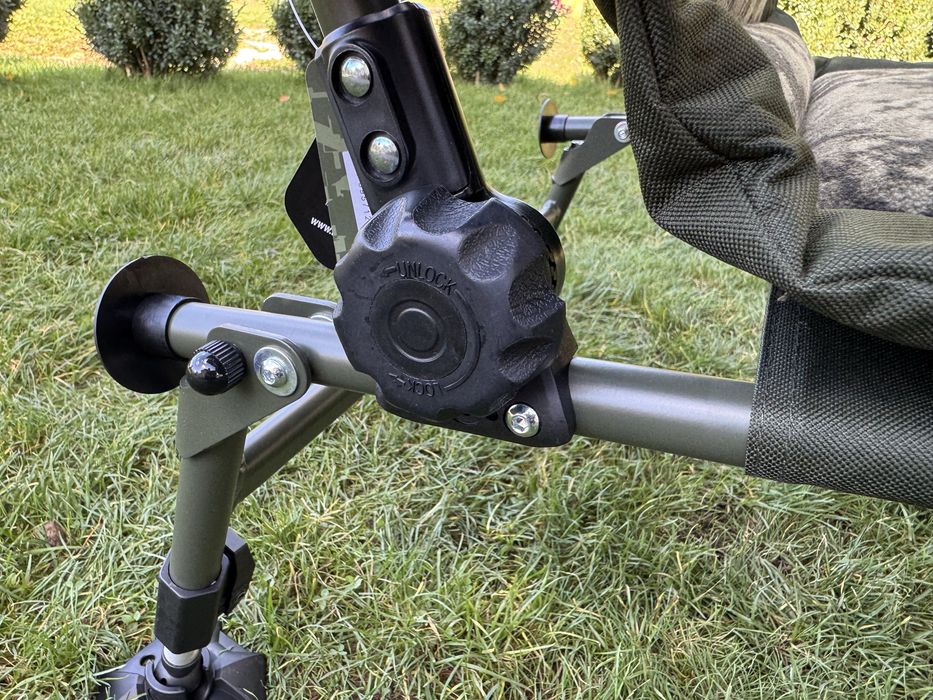 Крісло карпове туристичне риболовне Mivardi Chair CamoCODE ArmM-CHCCA