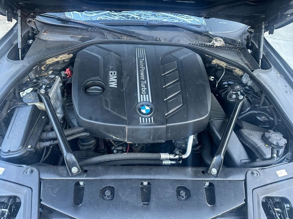 BMW 520 F10 LCI 184 CV DE 2013 (CENTRO DE ABATE)