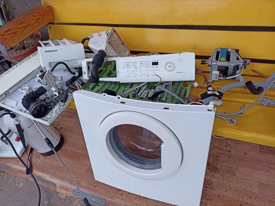 Машинка стиральная Запчастини Samsung Wf-f862 разобрана на запчасти