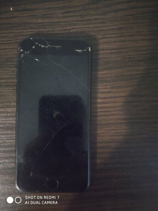 Айфон 7 32 ГБ неверлок