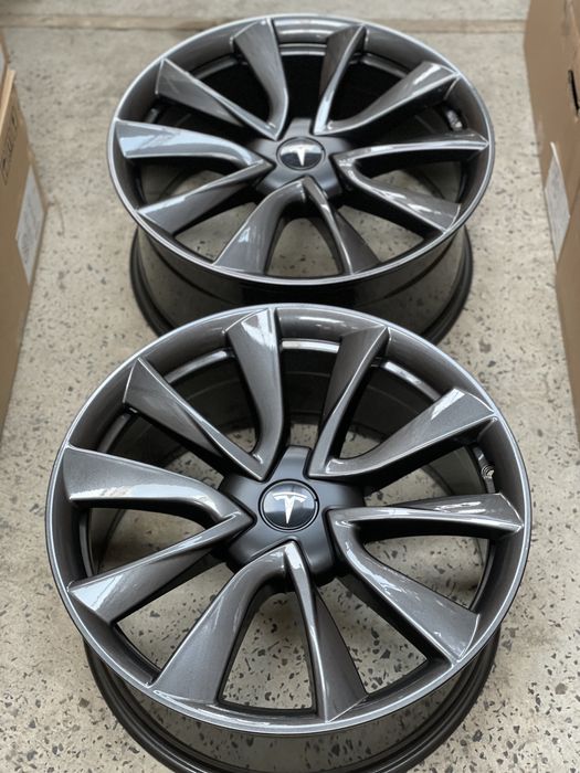 Диски Нові R20/5/114,3 Tesla Model 3 Model Y в Наявності -12 шт