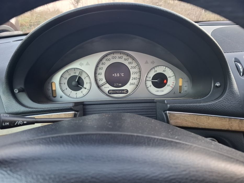 Mercedes E 211 diesel