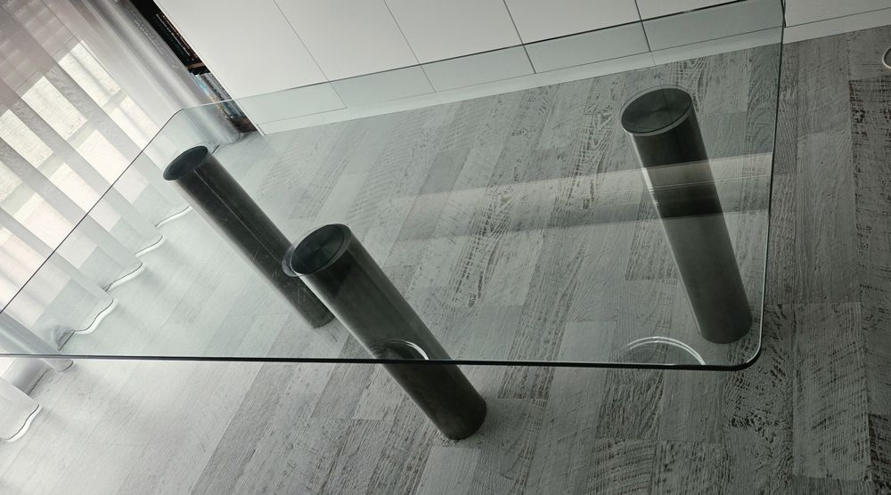Mesa de Vidro Temperado 12mm (200x100 cm) e Pés em Inox – Excelente Estado