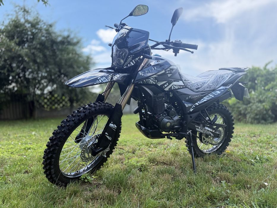 Мотоцикл Shineray XY250GY-6C  (зібраний)