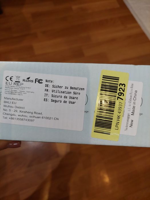 Смарт масажер для шиї,  новий