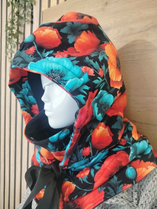 Komino-kaptur, nakrycie głowy, szal