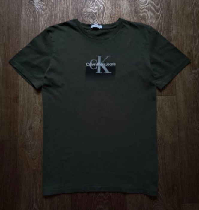 Жіноча футболка світшот худі Calvin Klein розмір S-M