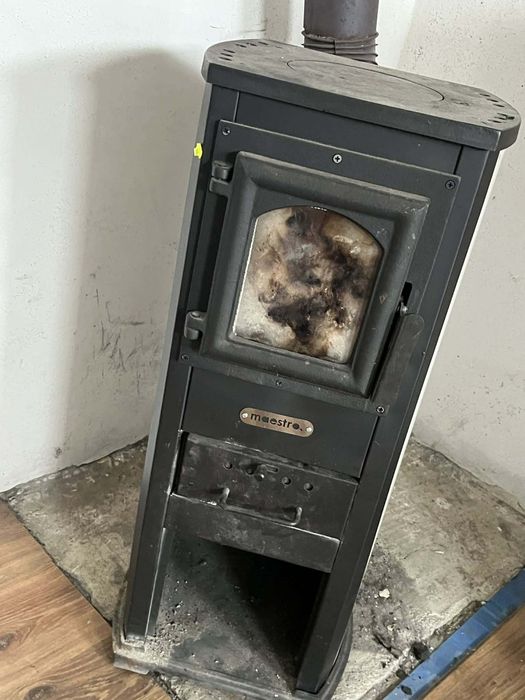 Sprzedam używany sprawny piec