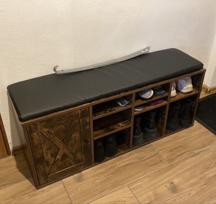 Szafka na buty z siedziskiem