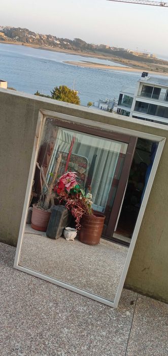 DeseJa 1 Emmanuelle Linda ou bela? Cadeira Vime-30E- P.Bébe-5EDesde 5E