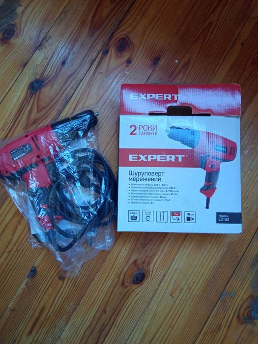 Шурупокрут Expert Tools ED-10D