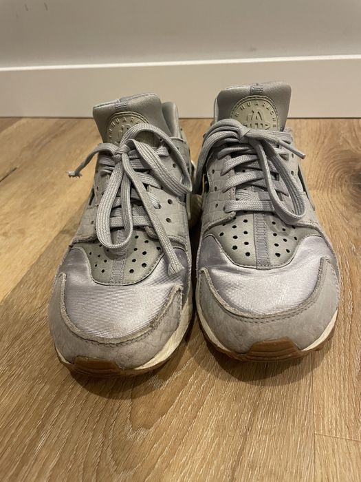 Nike Huarache szare/srebrne