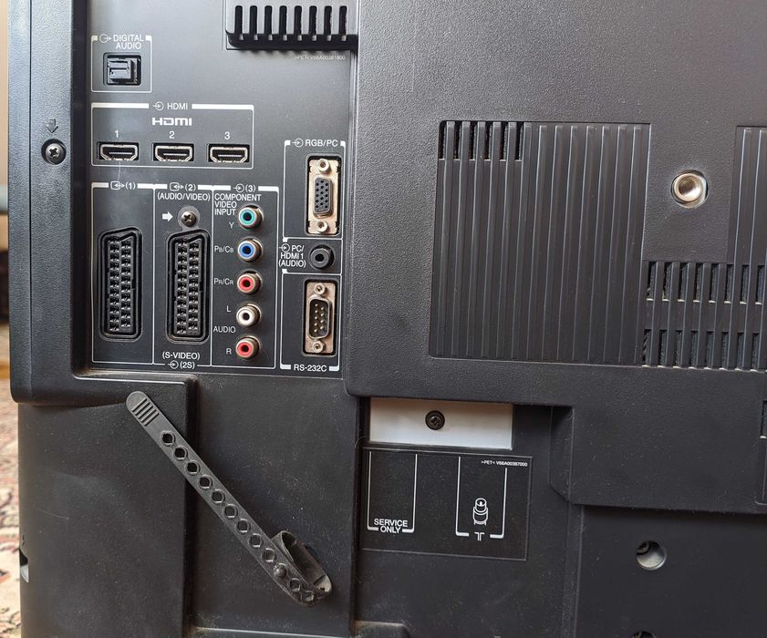 Telewizor TV Toshiba 42RV635D 42'' cale LCD Full HD sprawny bdb pilot