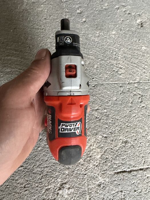 Maquina a bateria black & decker