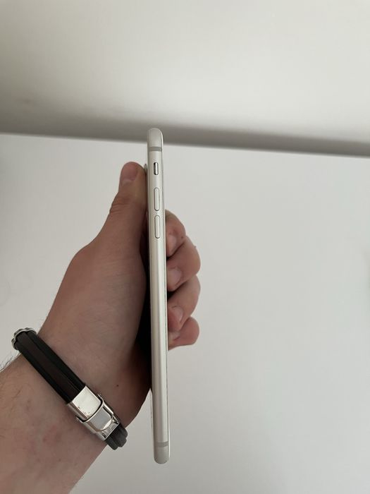 iPhone 8 Plus 64 / Айфон 8 плюс 64
