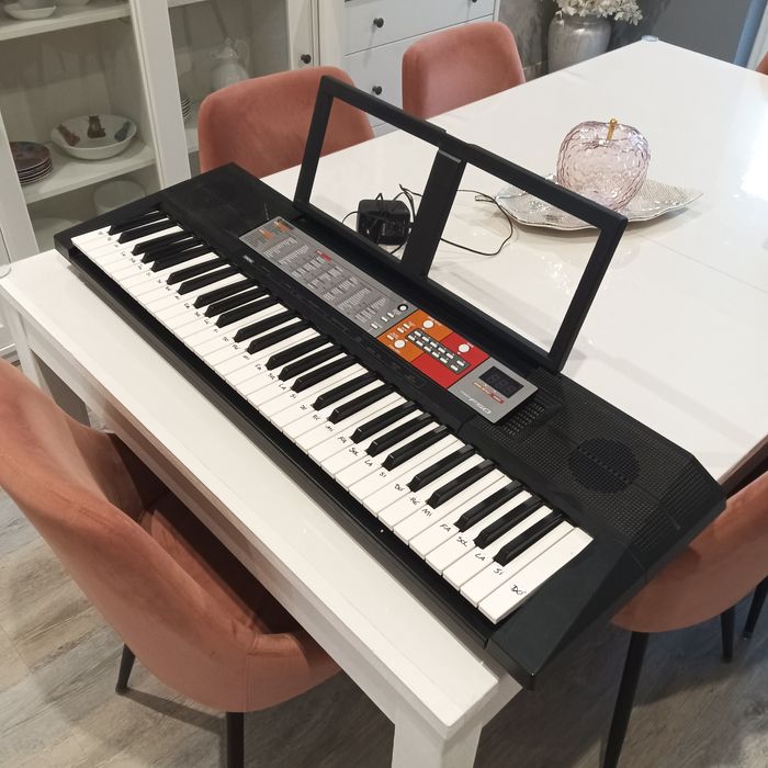 Teclado digital Yamaha psr-f50