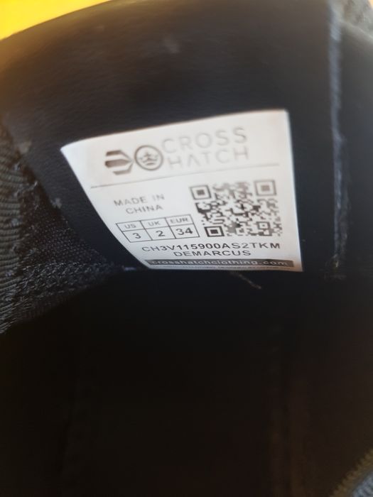 Buty czarne na wiosnę