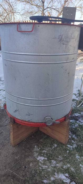 Продам медогонку