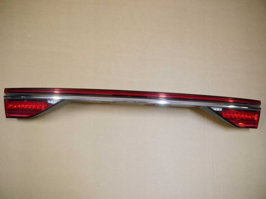 Audi A8 D5 4N Ліхтарі задні