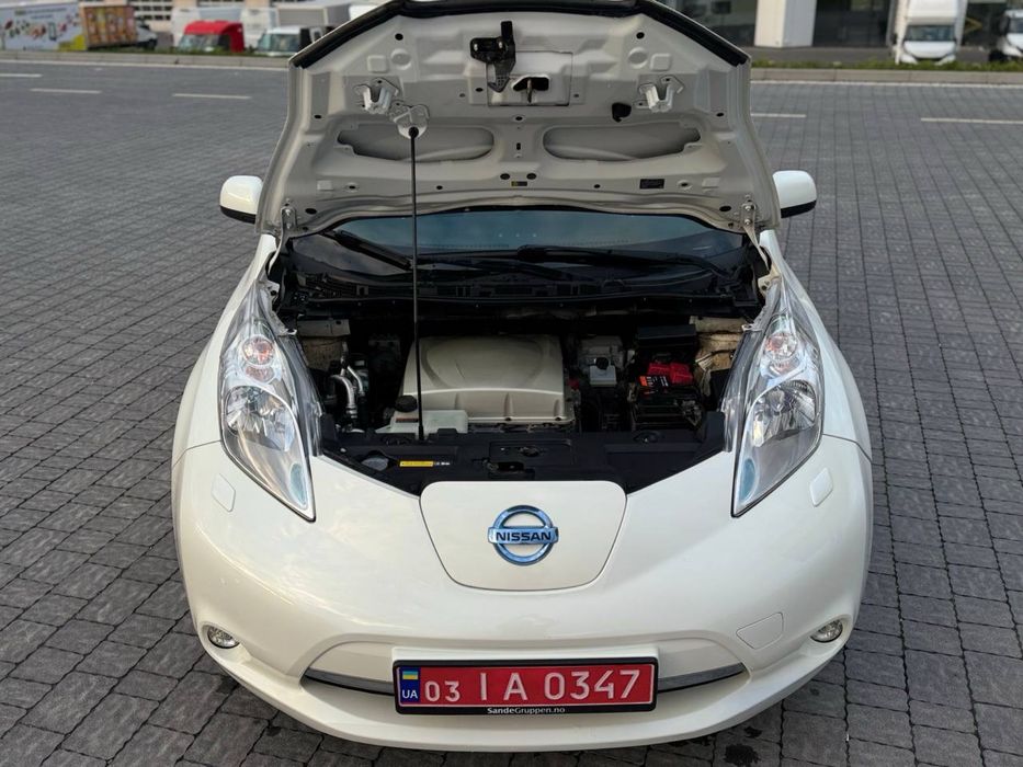 Nissan Leaf 30 kWh 10/12 ElectroCar Electro Auto